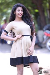 Daksha Nagarkar Interview About Hora Hori